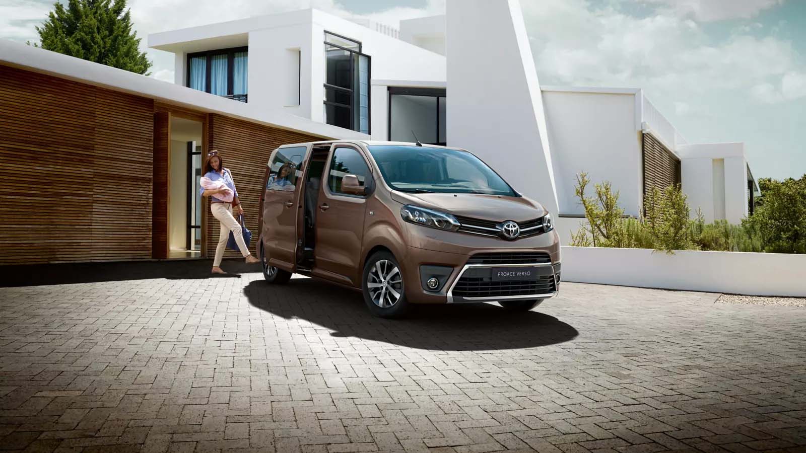 Toyota NFZ Proace Verso